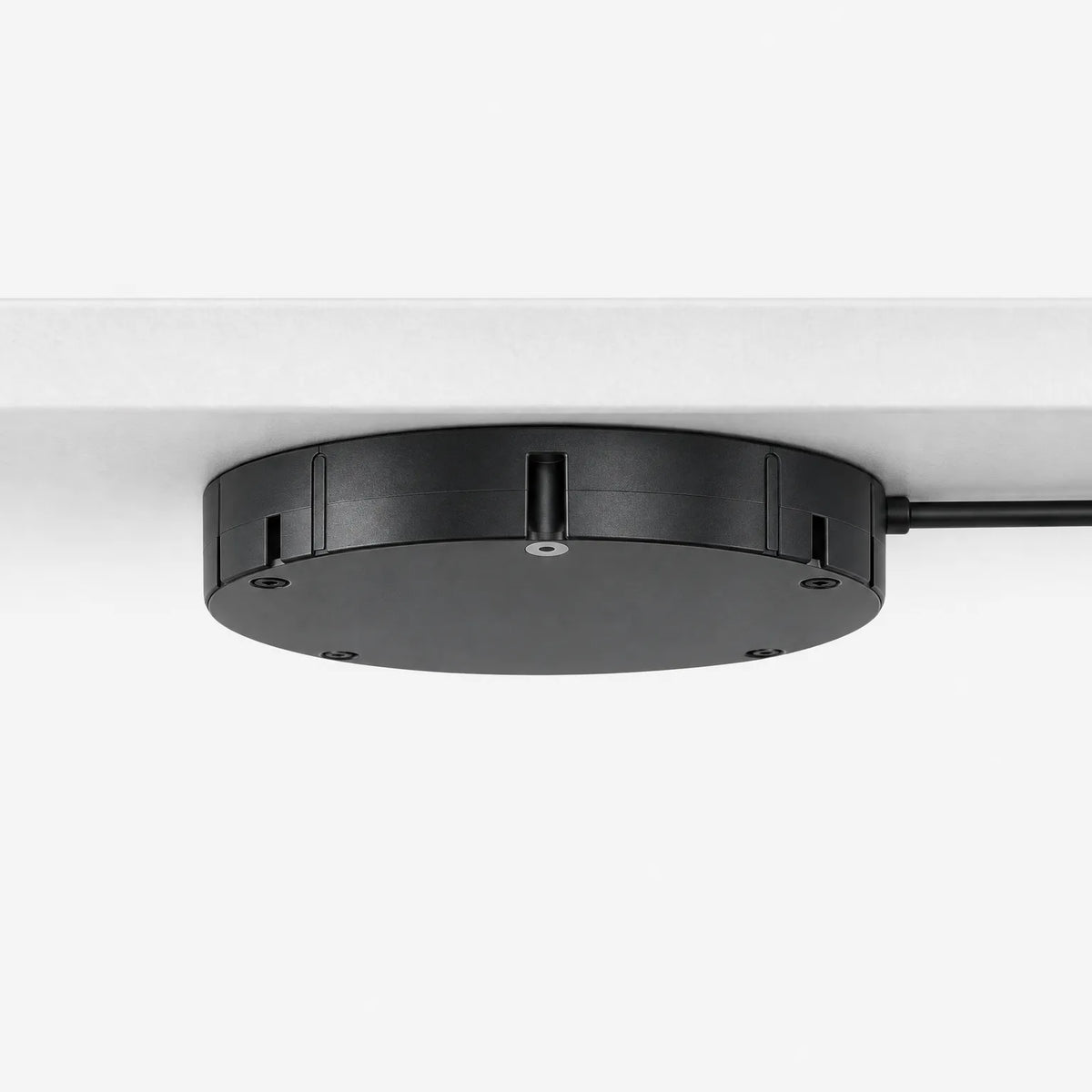 StealthCharge - Unsichtbares kabelloses Ladegerät für unter den Schreibtisch