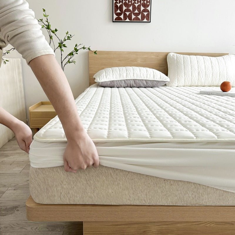 Quilted Fitted Mattress Protector Cover