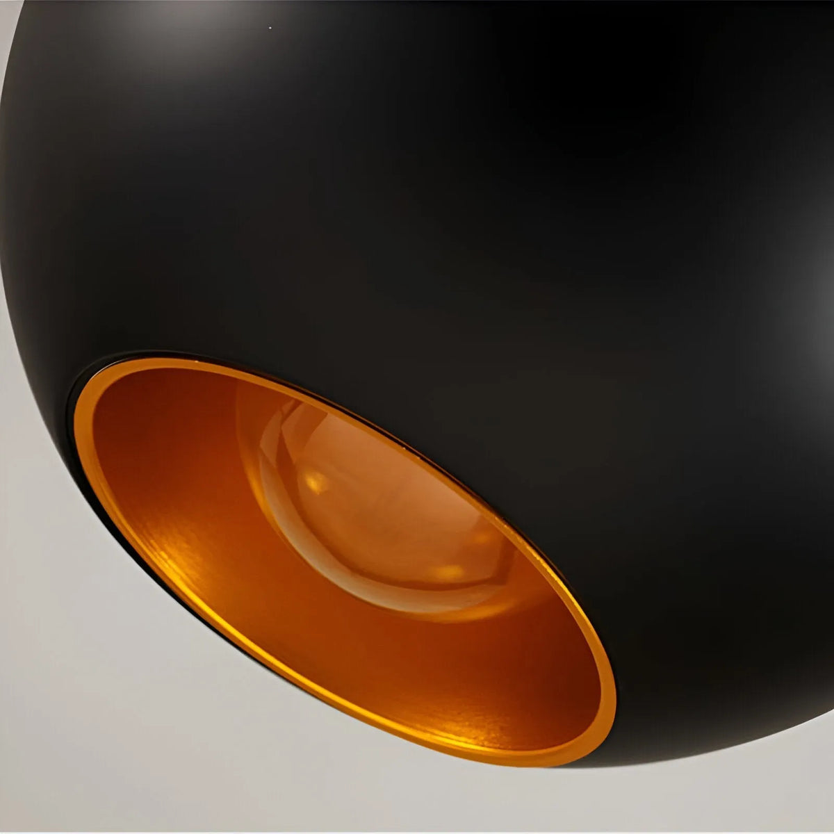 Artistic Apple-Shaped Pendant Light with Adjustable Cable