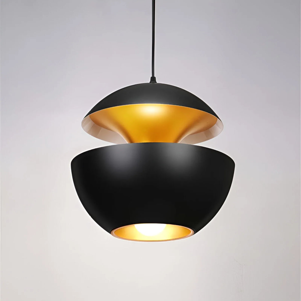 Artistic Apple-Shaped Pendant Light with Adjustable Cable