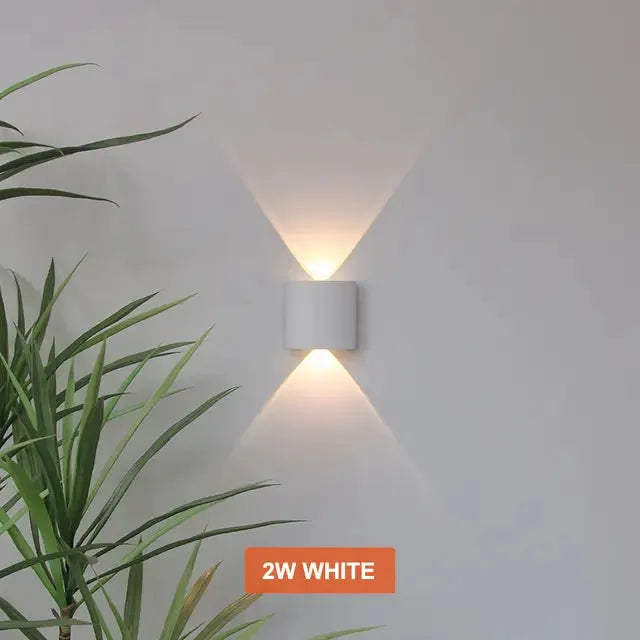 Indoor and Outdoor Wall Light with IP65 Protection