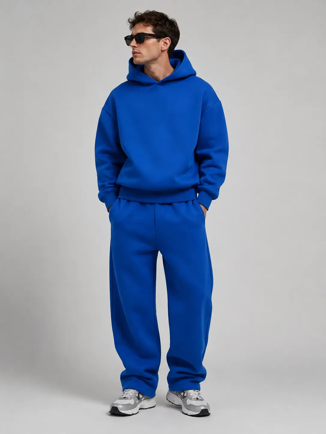 Men's Hoodie and Sweatpants Set with Relaxed Fit