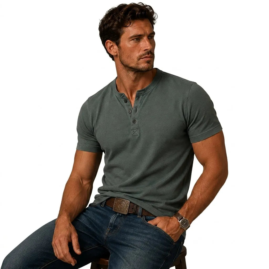 Men's Short-Sleeve Top with Three-Button Placket