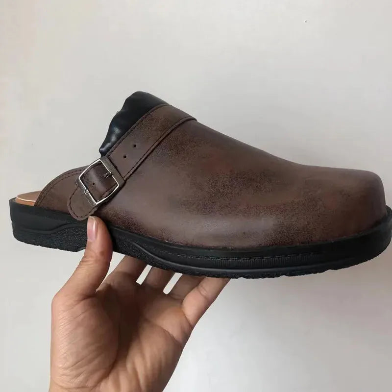 Men's Supportive Ergonomic Clogs with Contoured Sole