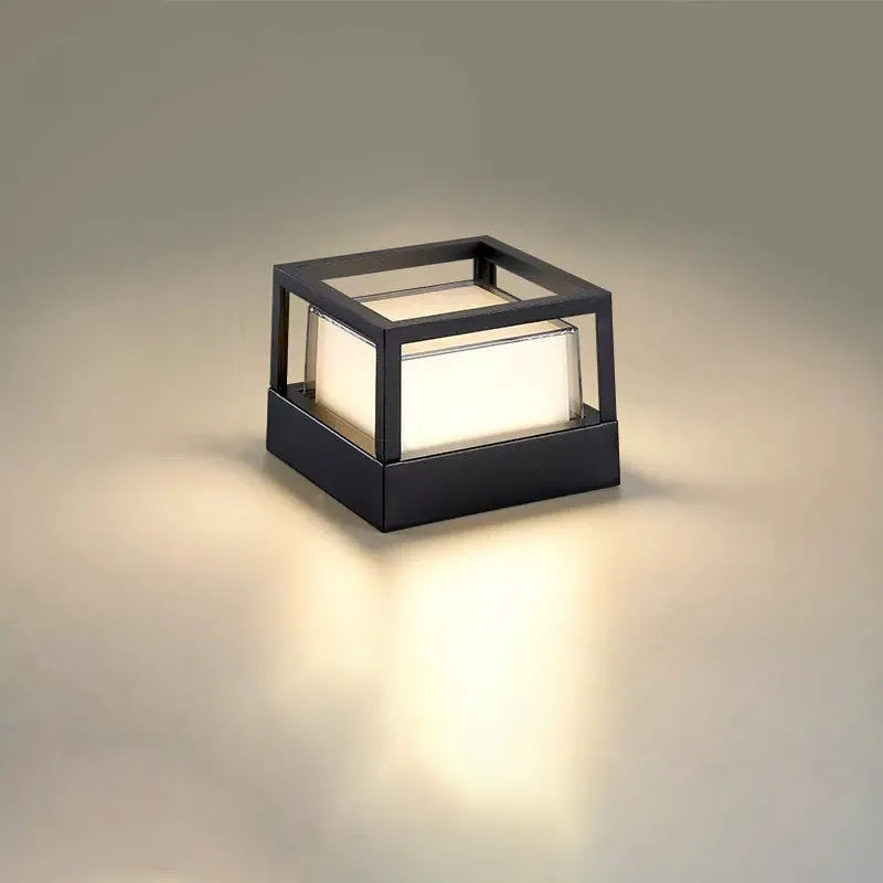 Modern LED Outdoor Garden Wall Light with Weatherproof Housing