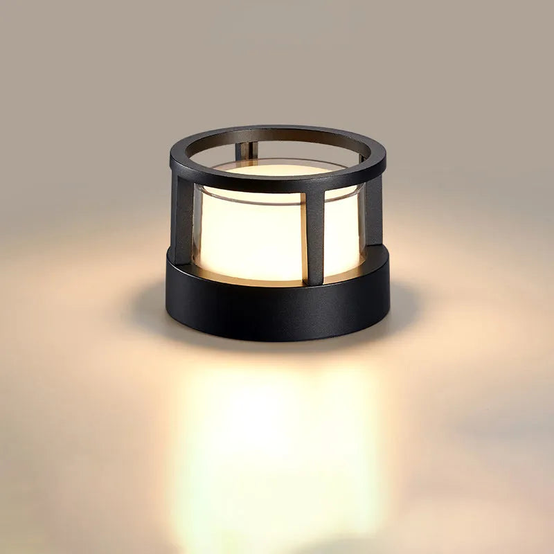 Modern LED Outdoor Garden Wall Light with Weatherproof Housing