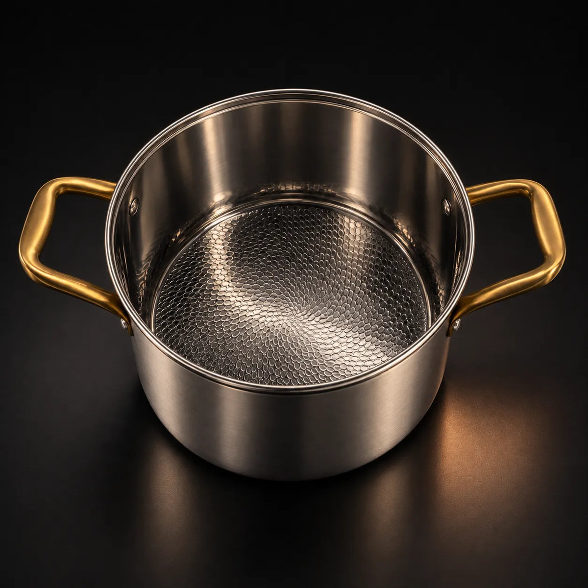 Titanium Stockpot with Lid and Chemical-Free Surface