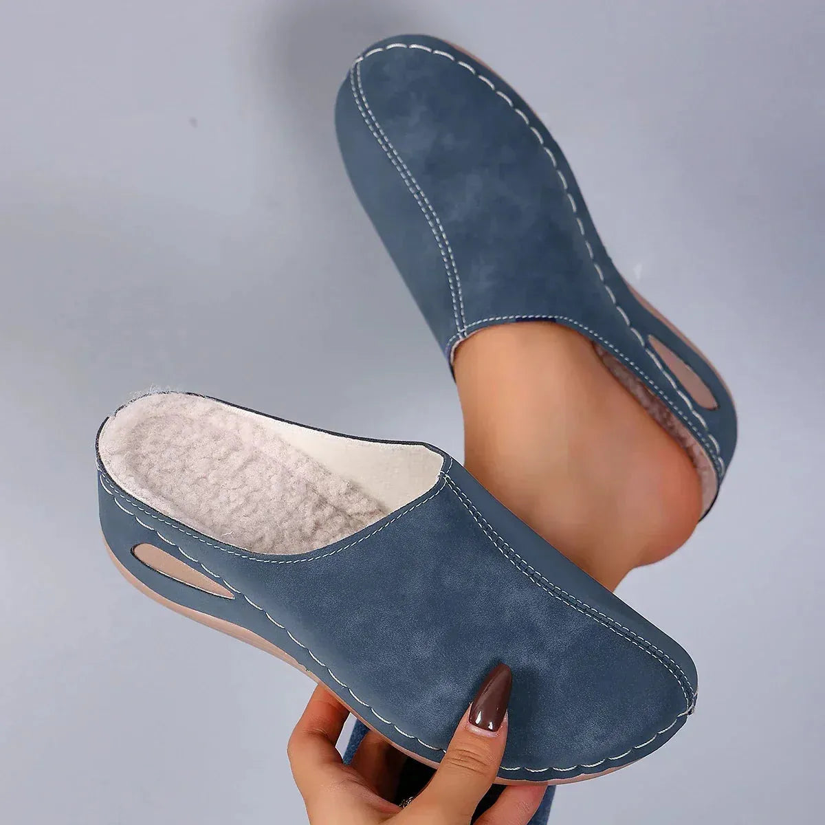 Warm Fleece-Lined Slippers for Everyday Wear