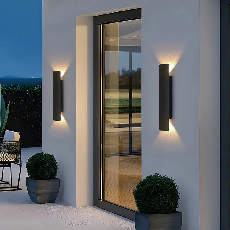 Weatherproof Aluminum LED Outdoor Wall Light