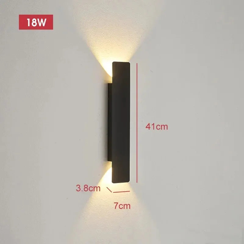 Weatherproof Aluminum LED Outdoor Wall Light
