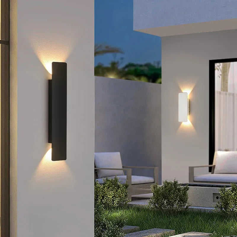 Weatherproof Aluminum LED Outdoor Wall Light