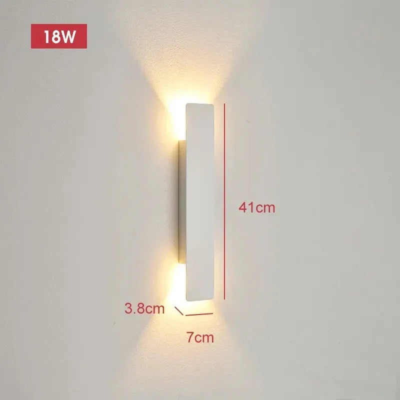 Weatherproof Aluminum LED Outdoor Wall Light