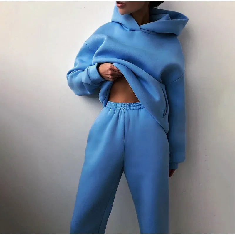 Women's 2-Piece Hooded Pullover and Jogger Pants Set