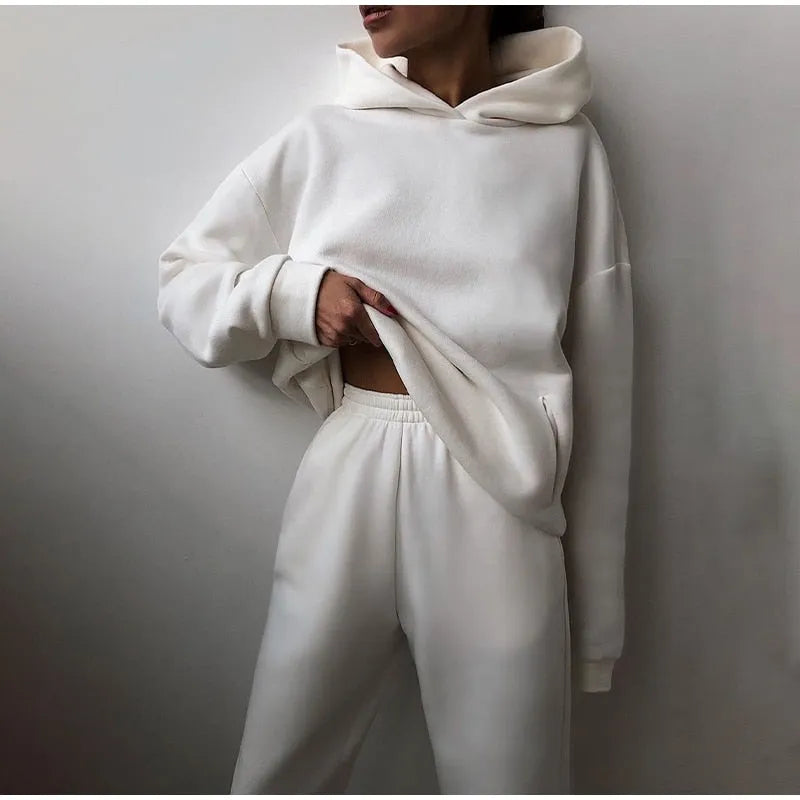 Women's 2-Piece Hooded Pullover and Jogger Pants Set