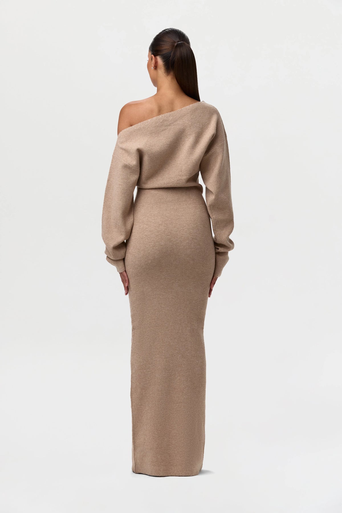 Women's Elegant Knit Maxi Dress with Off-Shoulder Neckline