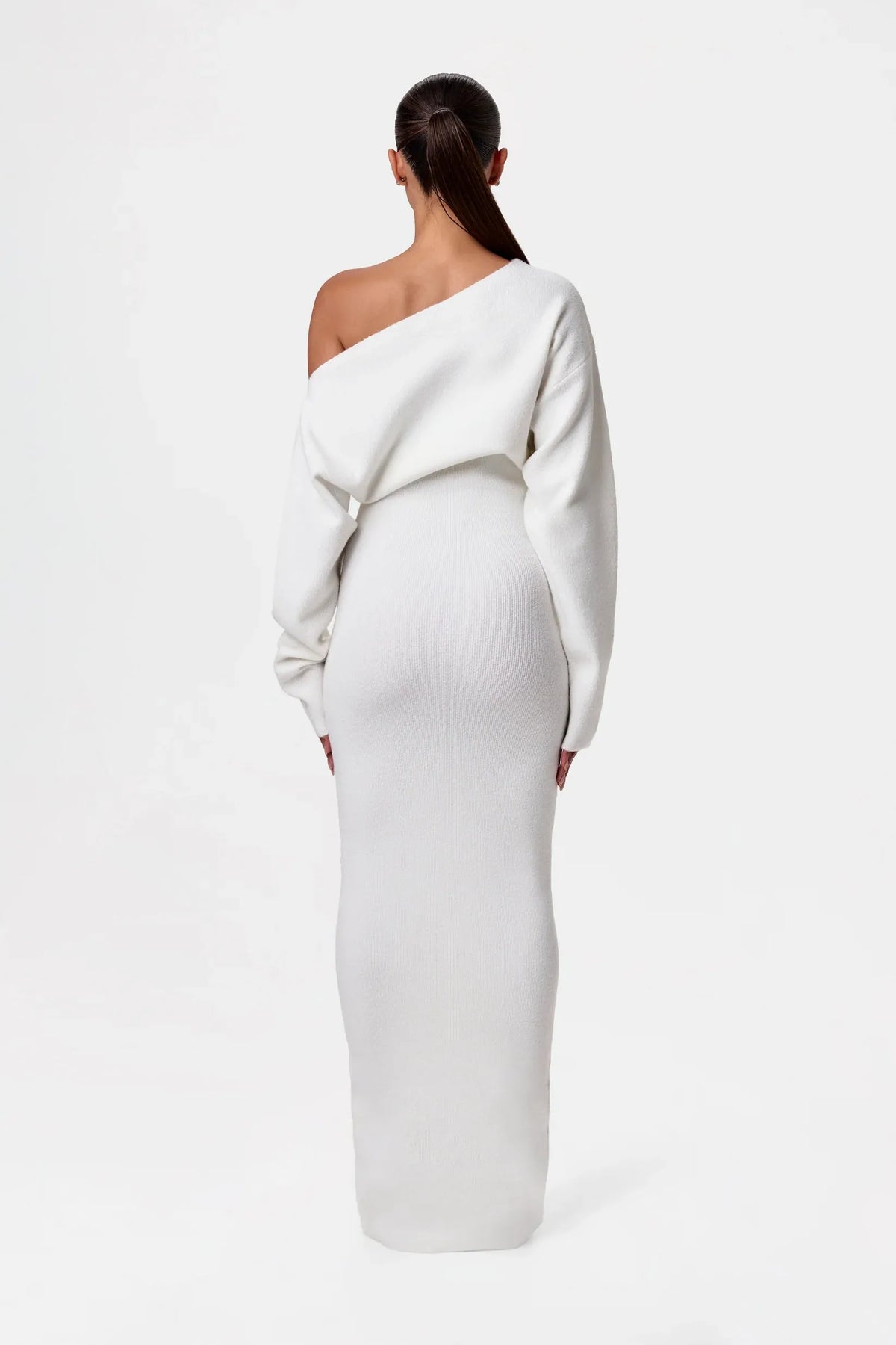 Women's Elegant Knit Maxi Dress with Off-Shoulder Neckline