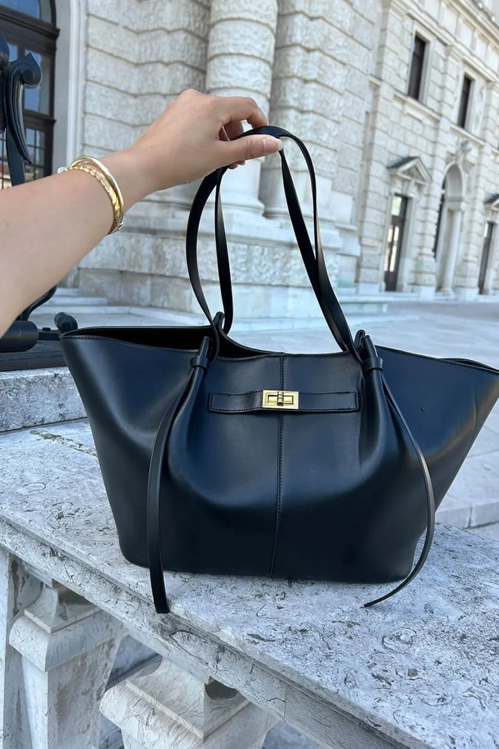 Women's Everyday Leather Tote Bag with Front Closure