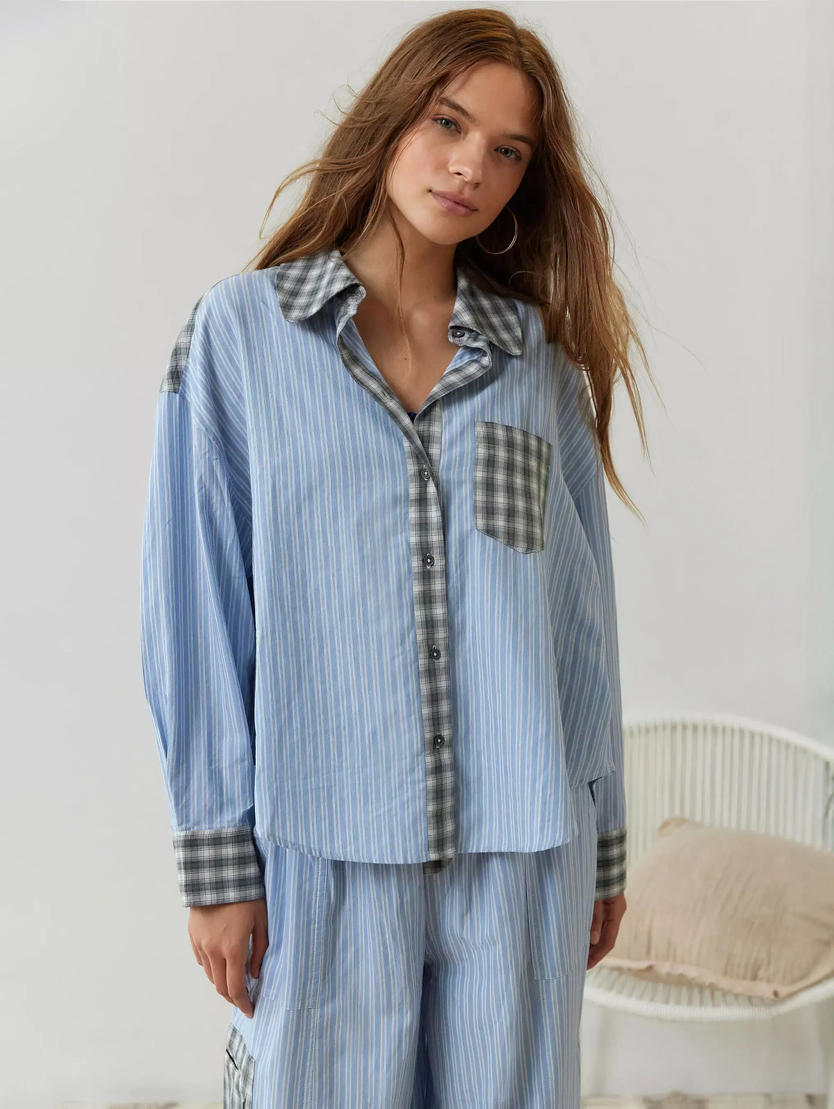 Women's Pyjama Set with Button-Down Shirt and Elastic Waist