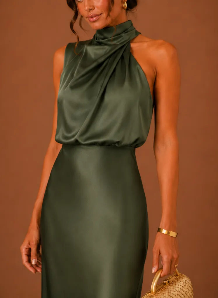 Women's Satin Halter-Neck Maxi Dress with Flowing Hem