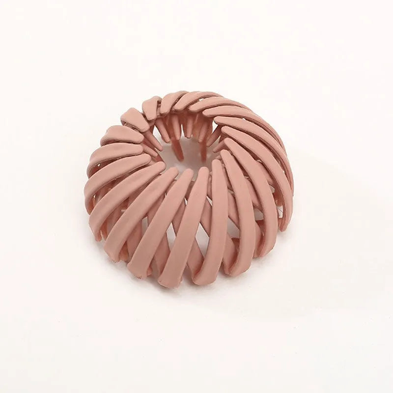 Women's Twist-and-Snap Hair Clip for Secure Hold