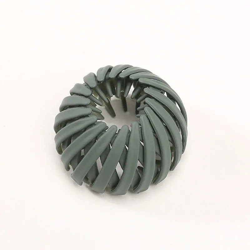 Women's Twist-and-Snap Hair Clip for Secure Hold