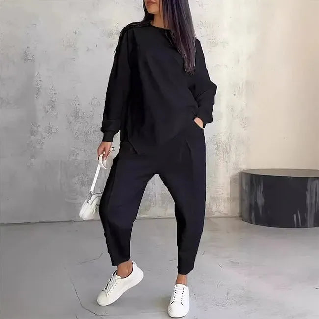 Women's Two-Piece Loose Sweater and Joggers Set