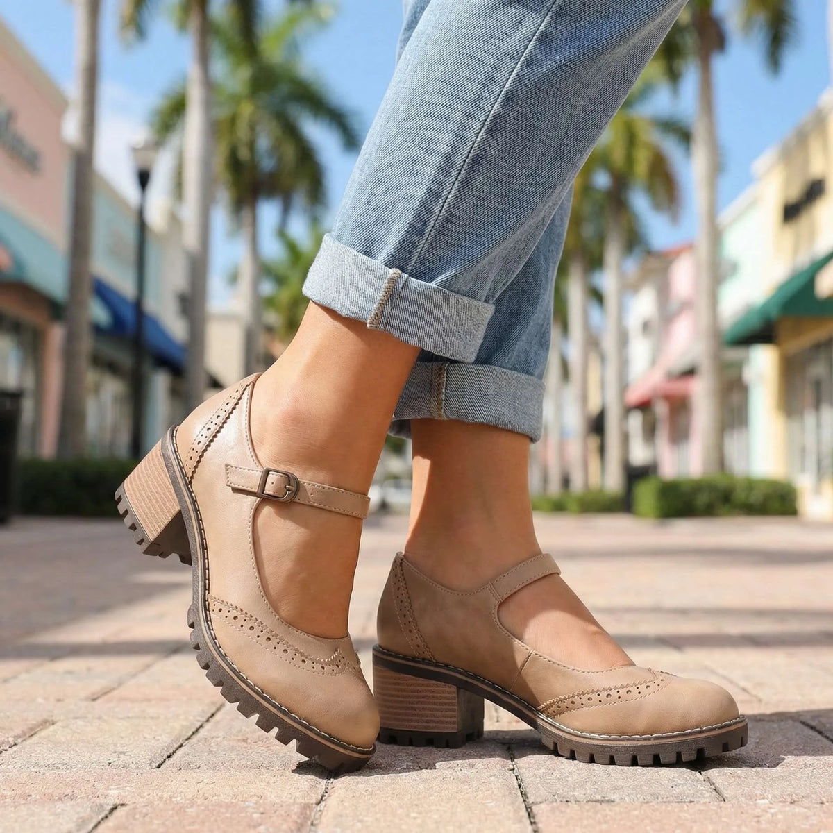 Women's Vintage Mary Jane Shoes with Adjustable Strap
