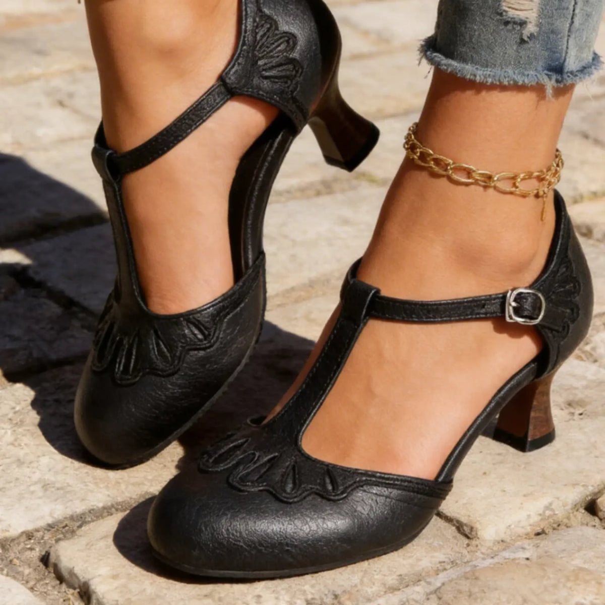 Women's Vintage T-Strap Pumps with Mid Block Heel