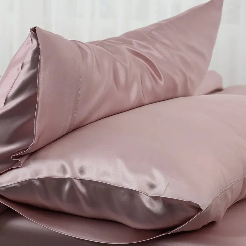 100% Mulberry Silk Pillowcase with Smooth Finish