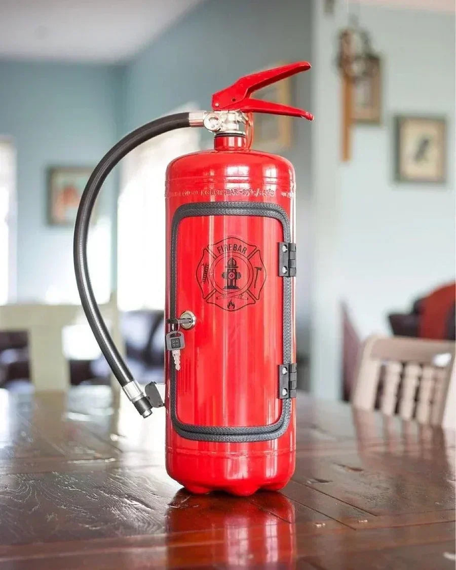 ExtinguBar - Abschließbarer Likörschrank in Feuerlöscherform