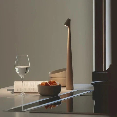 Slenderis - Moderne kabellose Tischlampe