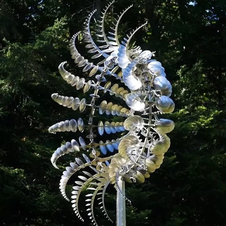 AeroWhirl - Kinetischer Windspinner für draußen