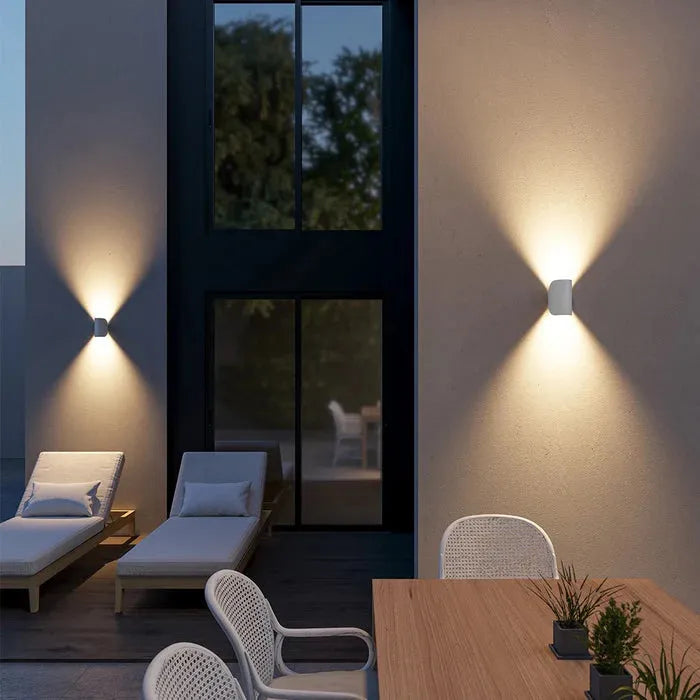 Adjustable Up and Down LED Wall Lamp with Warm Light