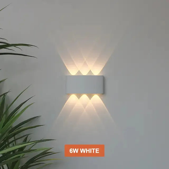 Indoor and Outdoor Wall Light with IP65 Protection