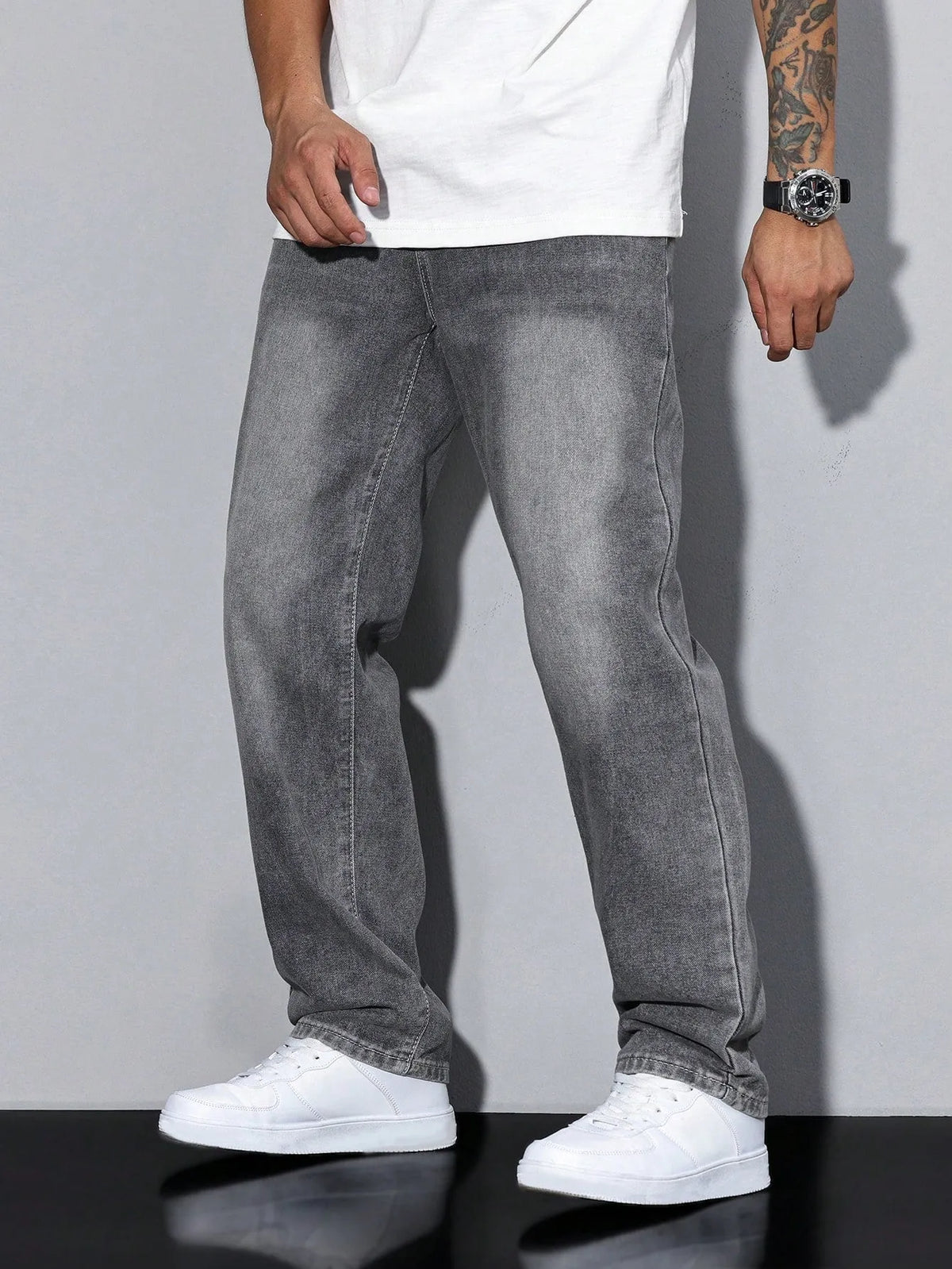 Men's Baggy Jeans with Loose Fit and Pockets
