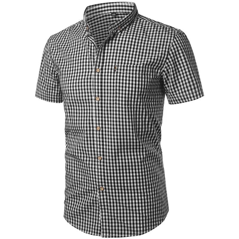 Men's Short-Sleeve Plaid Button-Down Shirt