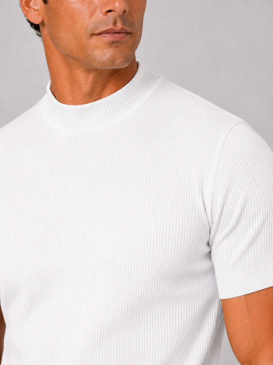Men's Slim Fit Ribbed Mock Neck T-Shirt