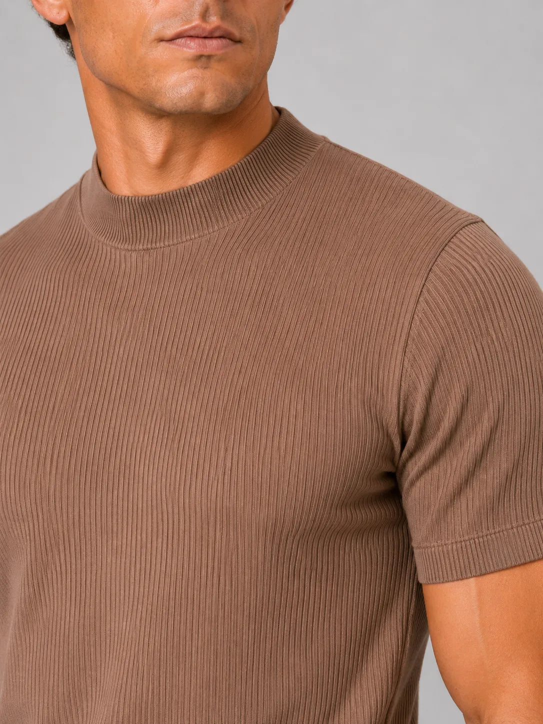 Men's Slim Fit Ribbed Mock Neck T-Shirt