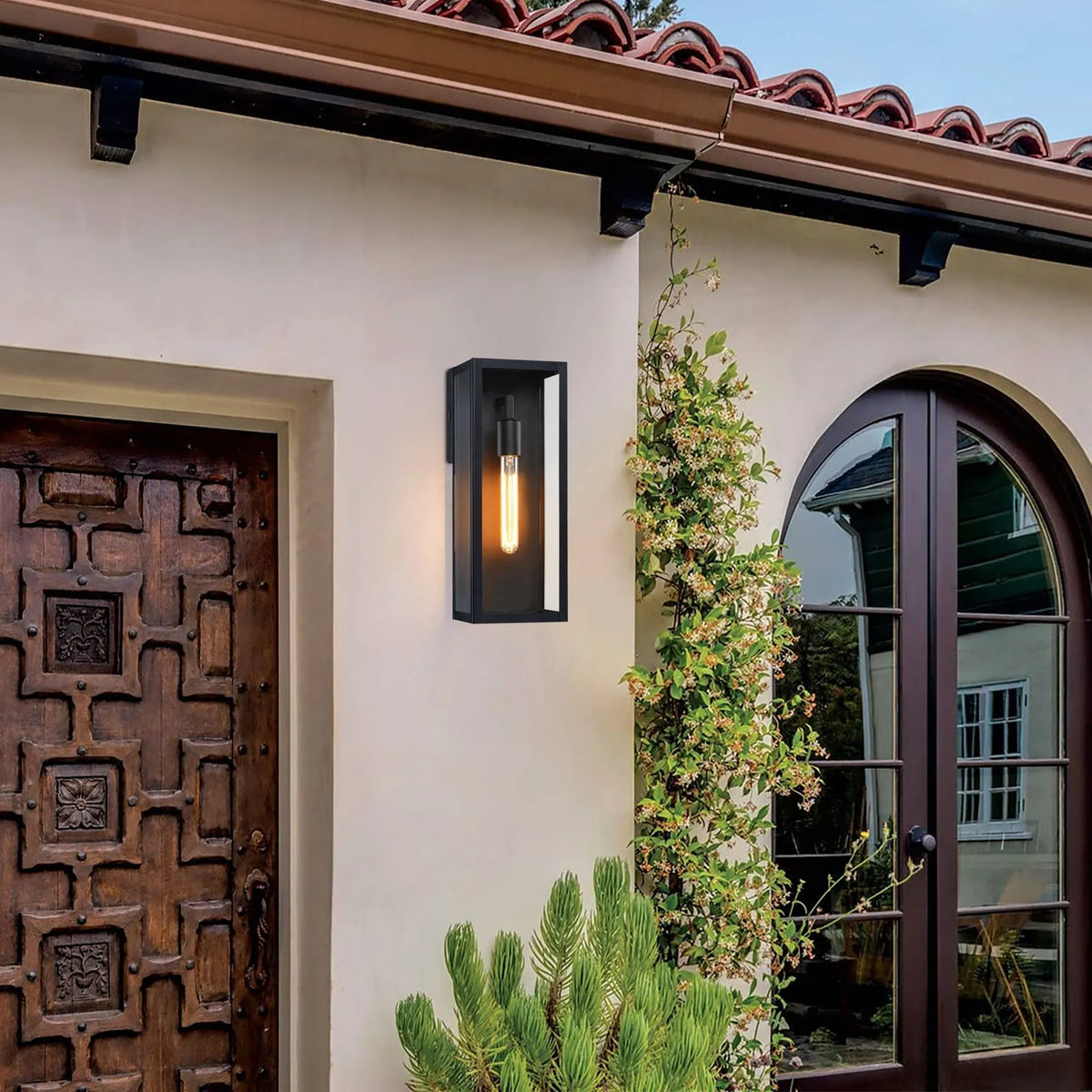 Modern Outdoor Wall Light with Dusk-to-Dawn Sensor
