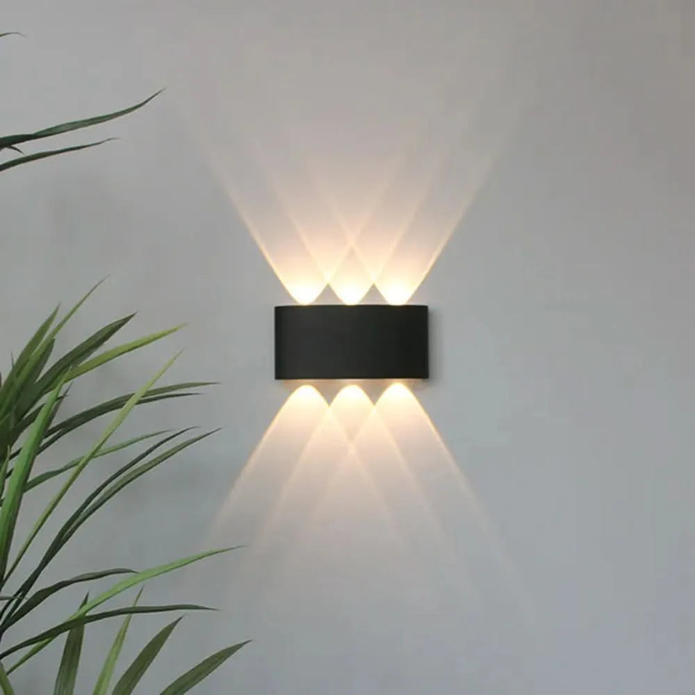Outdoor LED Wall Light with IP65 Weatherproof Design