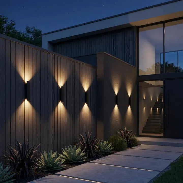Outdoor Up and Down LED Wall Light with Weatherproof Housing
