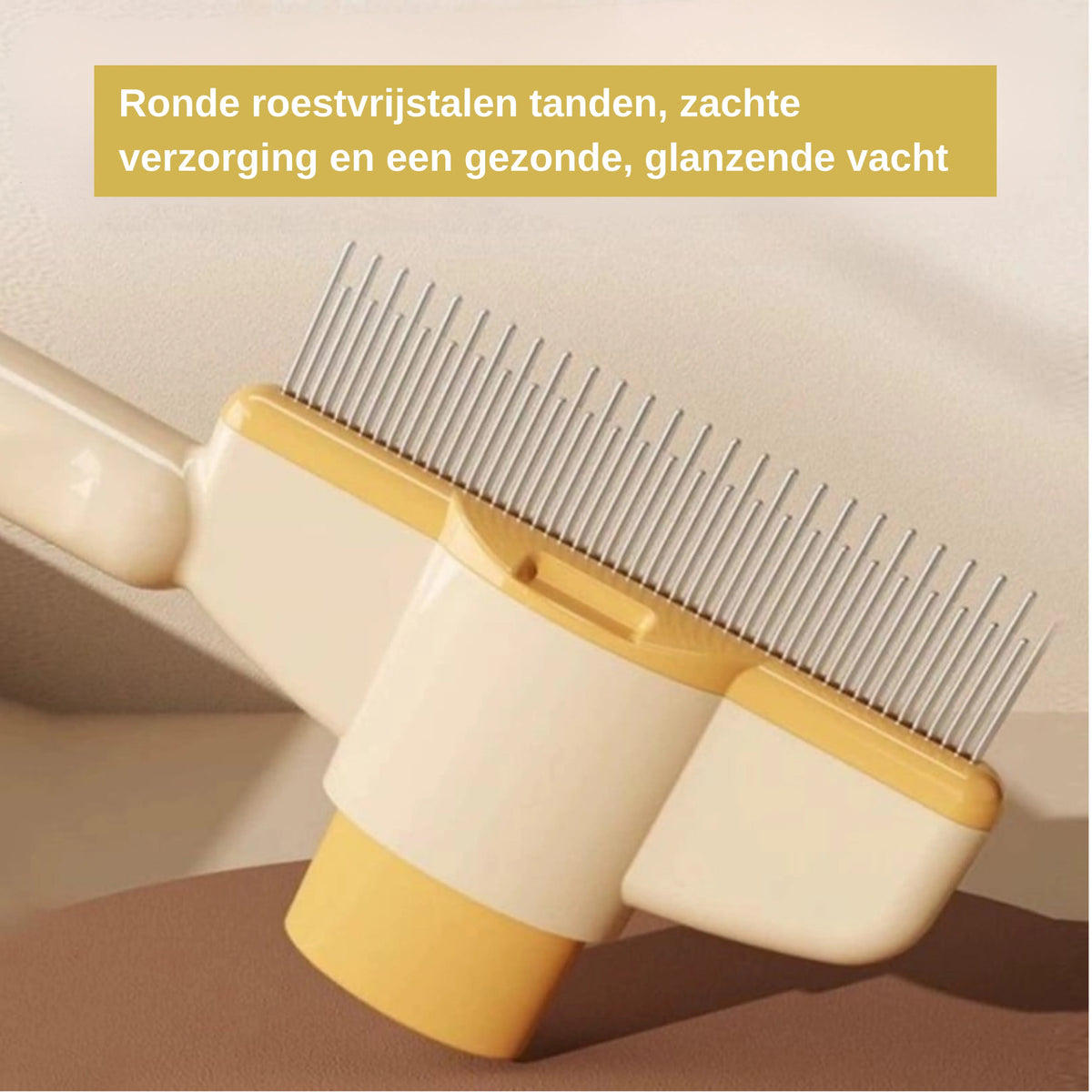 Self-Cleaning Grooming Comb for Dogs and Cats