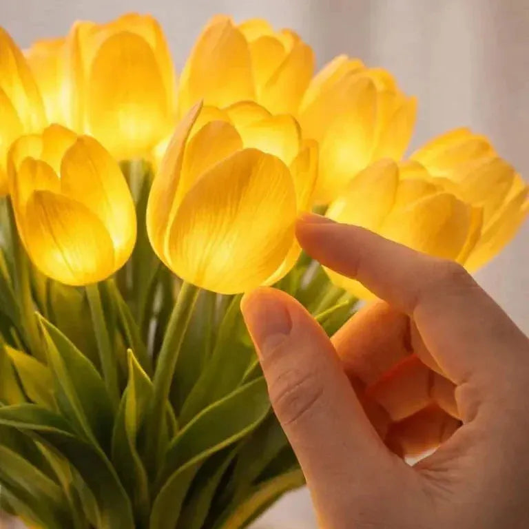 Tulip LED Flower Lamp with Ambient Light