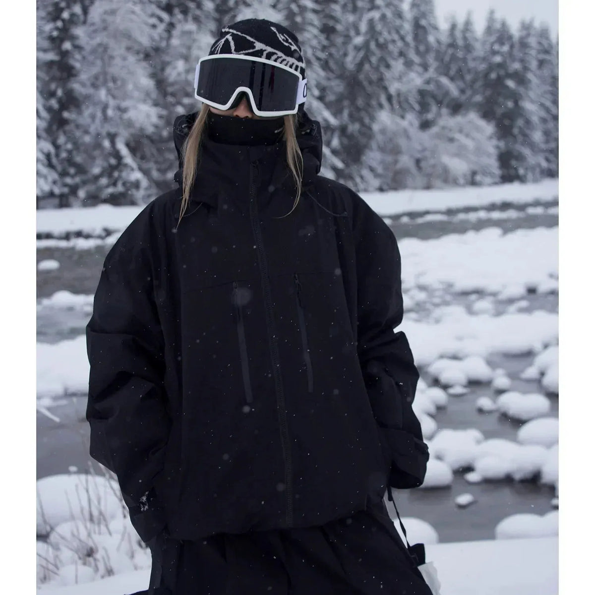 Unisex Hooded Ski Jacket for Snowboarding and Winter Sports