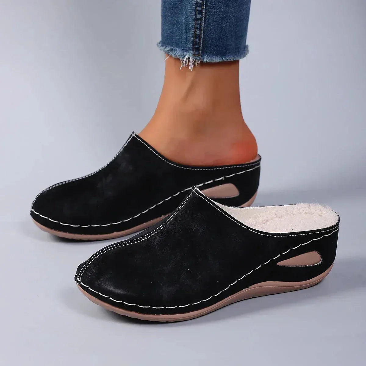 Warm Fleece-Lined Slippers for Everyday Wear