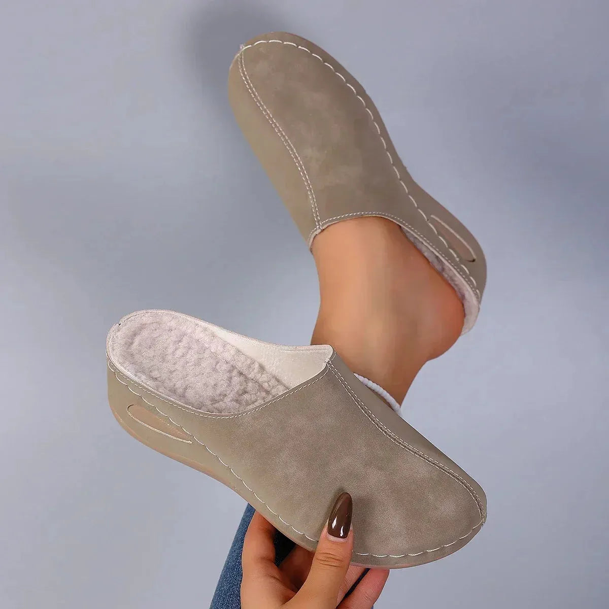 Warm Fleece-Lined Slippers for Everyday Wear