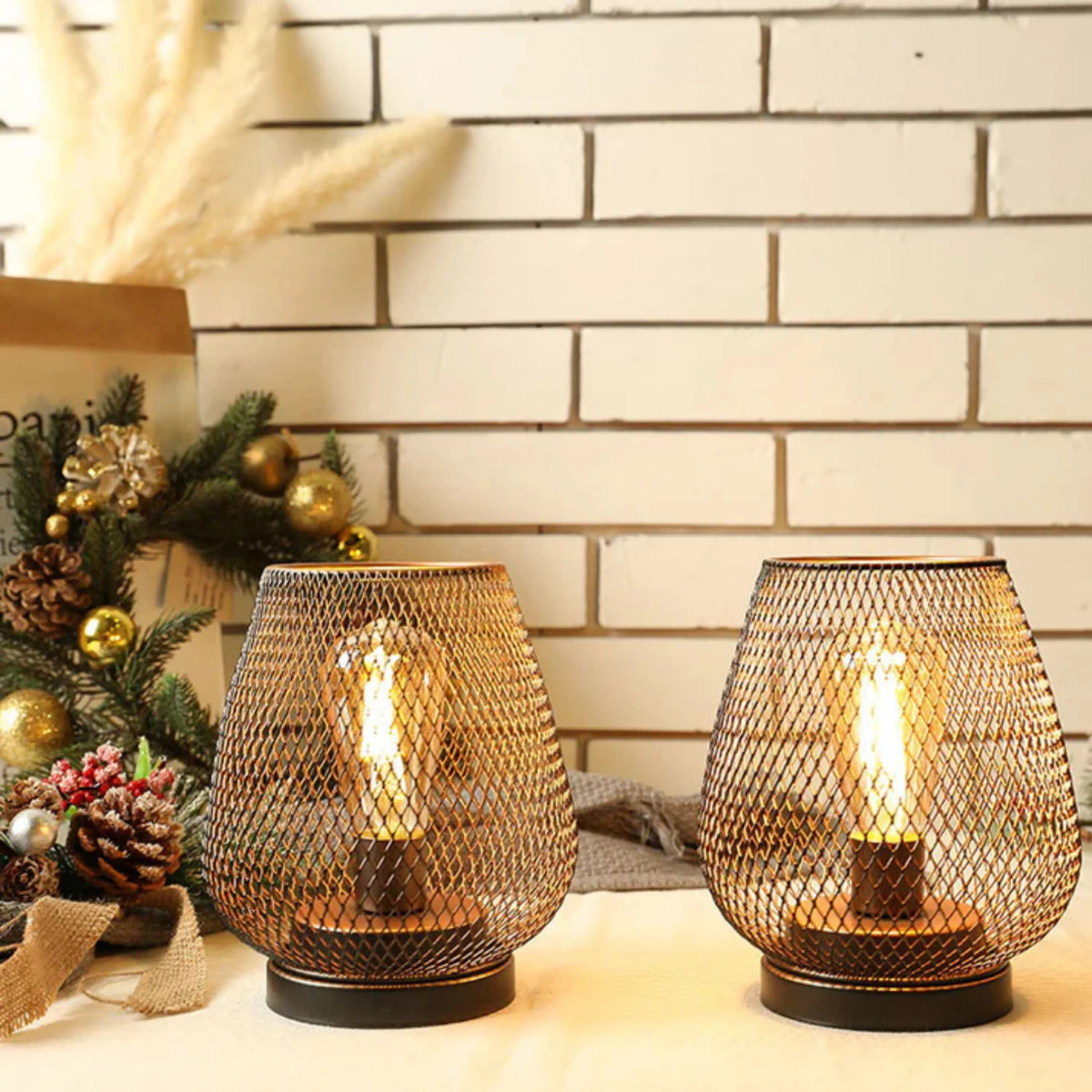 Wireless LED Lantern with Adjustable Brightness