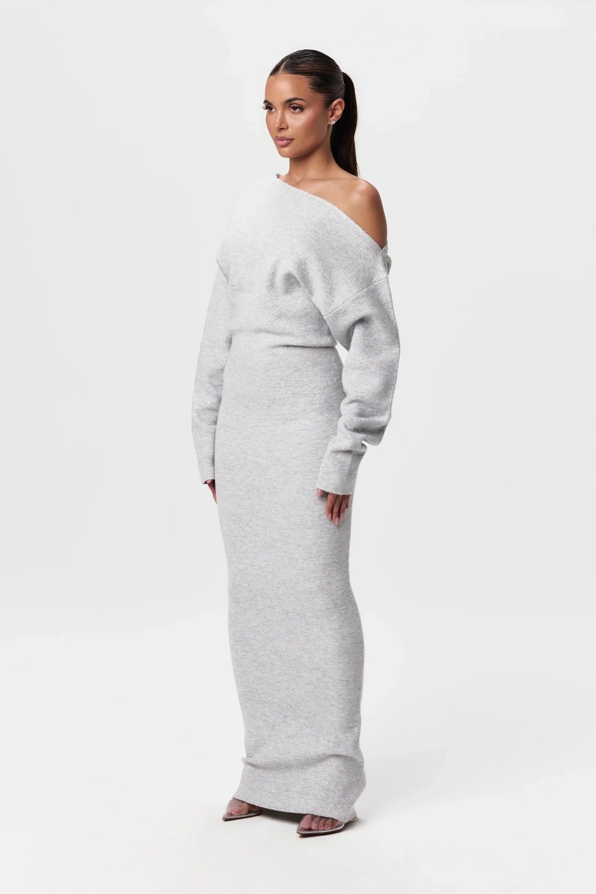 Women's Elegant Knit Maxi Dress with Off-Shoulder Neckline