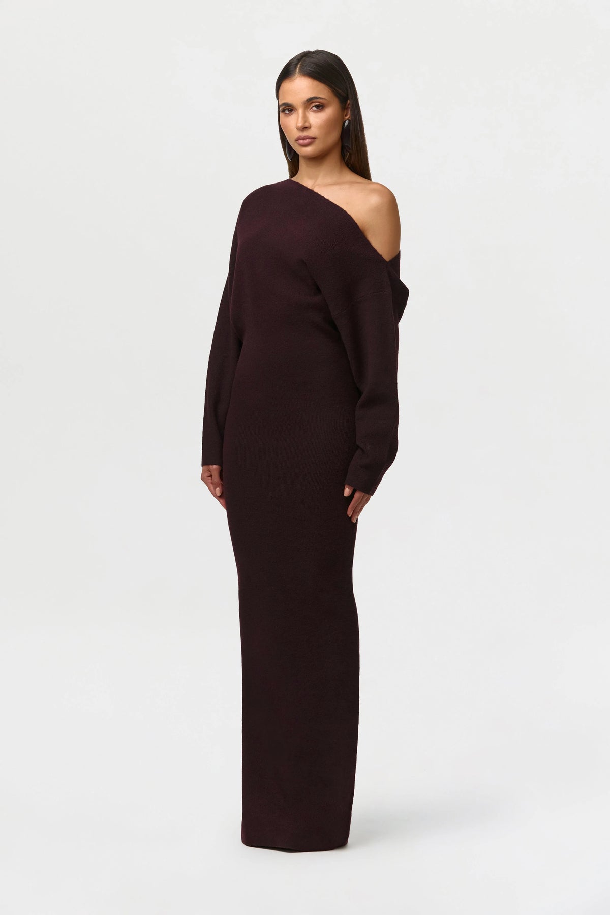 Women's Elegant Knit Maxi Dress with Off-Shoulder Neckline