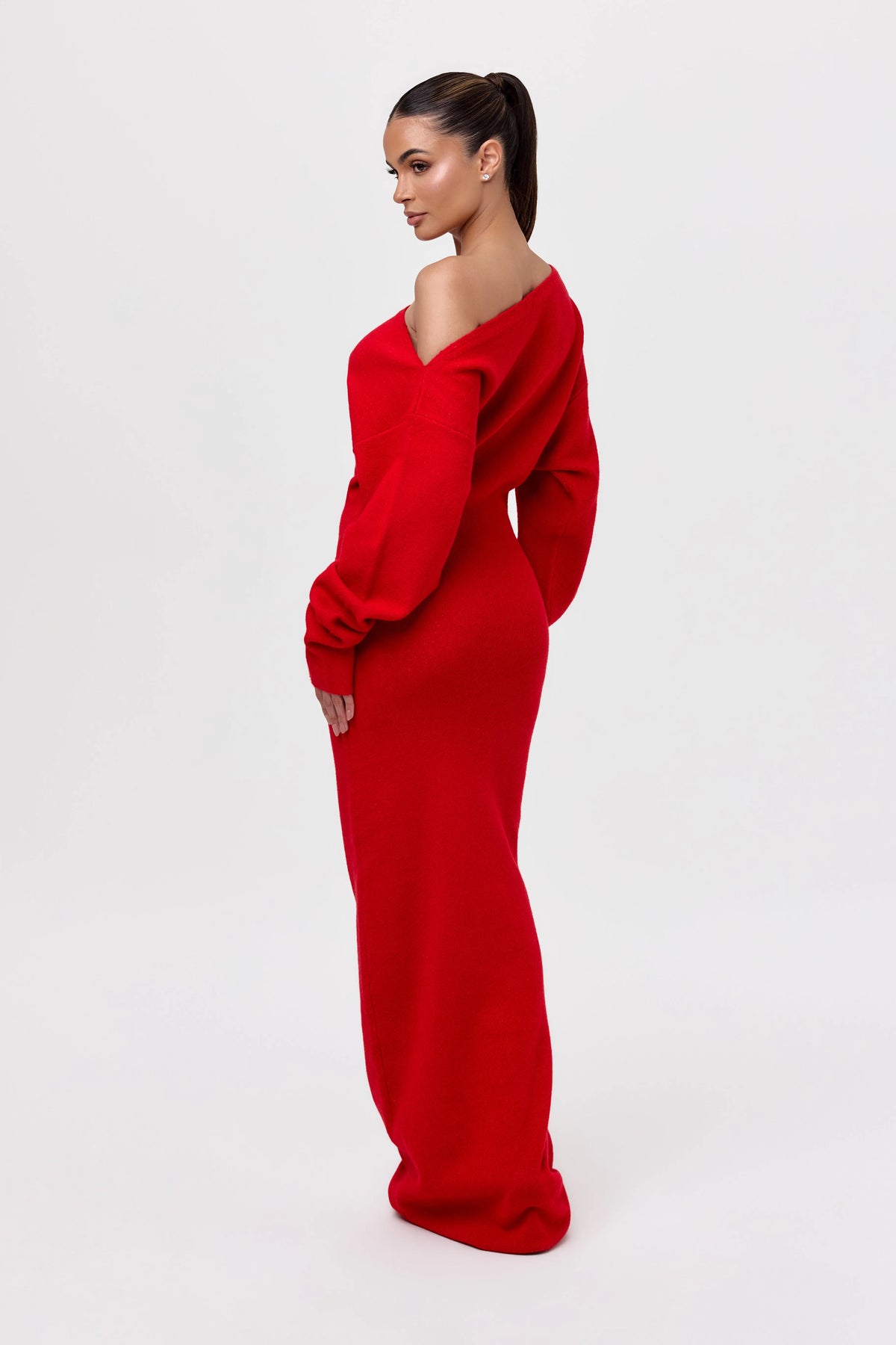 Women's Elegant Knit Maxi Dress with Off-Shoulder Neckline